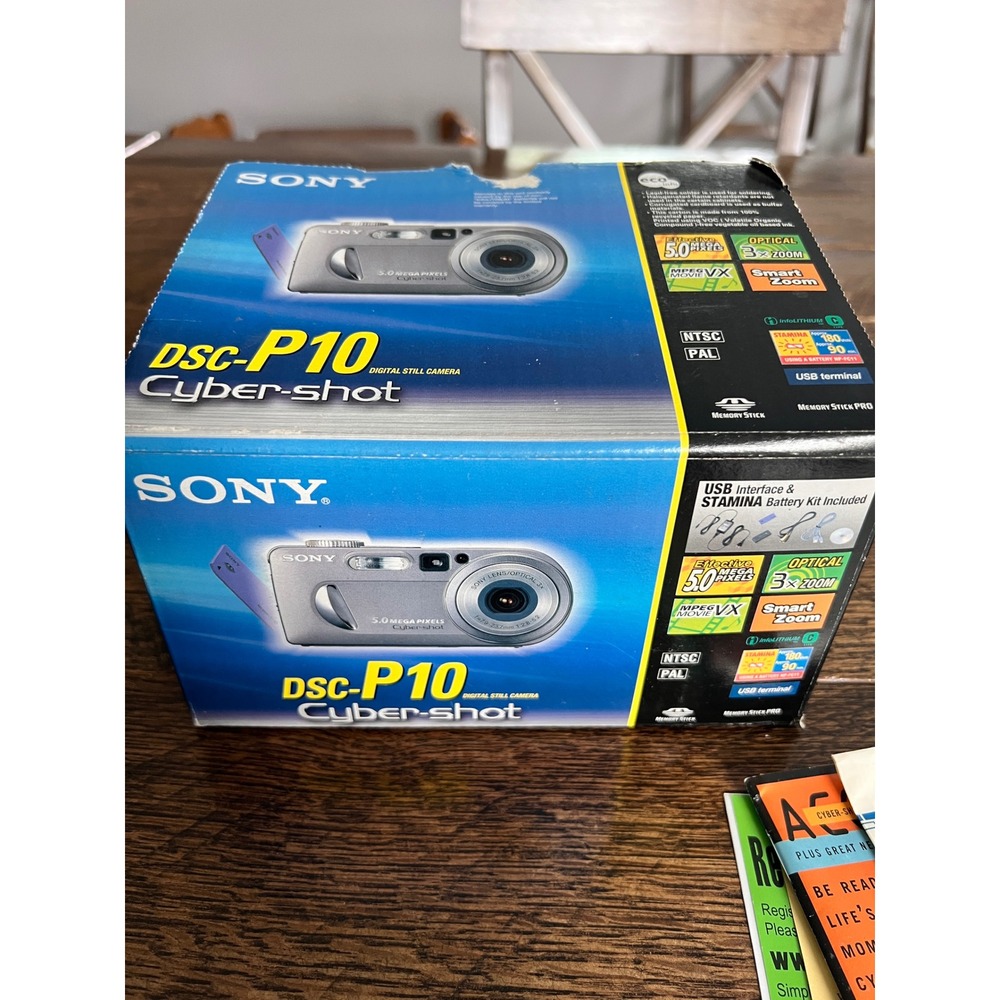 Sony Cyber-shot DSC-P10 Digital Camera Silver 5.0MP 3x Optical Zoom Box Bundle - Picture 3 of 11